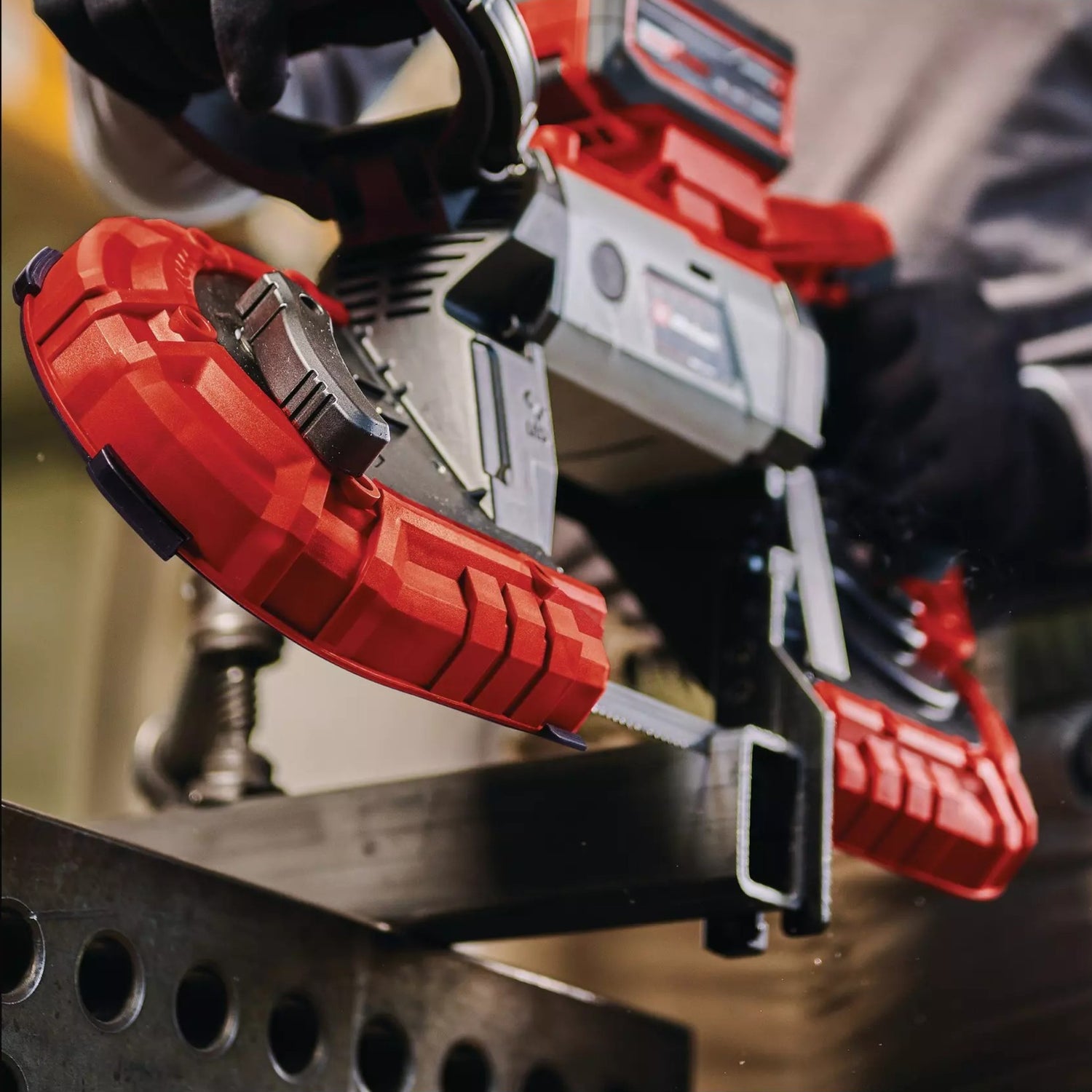 Einhell 5" Cordless Compact Metal Cutting Bandsaw